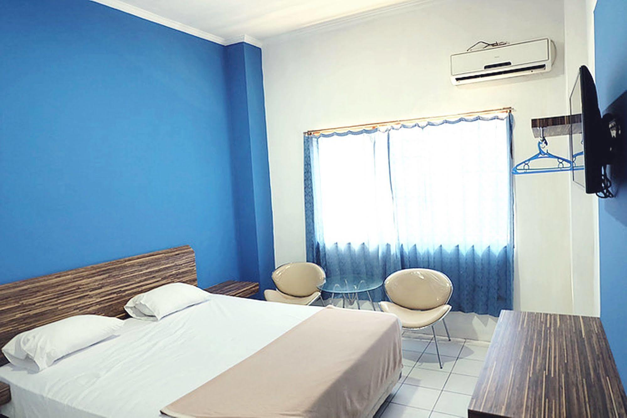 Super Oyo Collection O 92130 Hotel Fiducia Kaji Jakarta Exterior foto